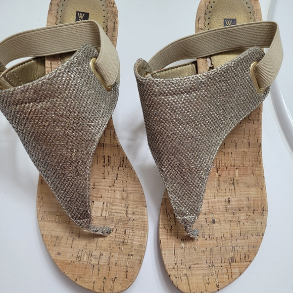 White Mountain Women's Beige Sandals - Picture 1 of 5